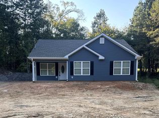 17 Taylor St, Fruithurst, AL 36262