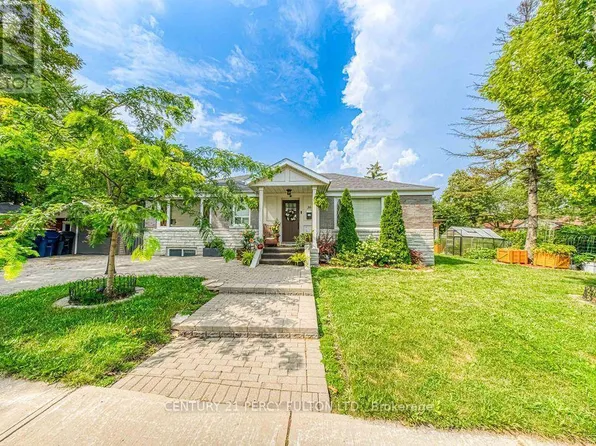 36 Merryfield Dr, Toronto, ON M1P 1J5