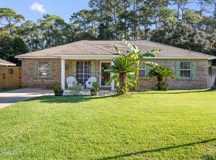 1236 Spruce St, Ocean Springs, MS 39564