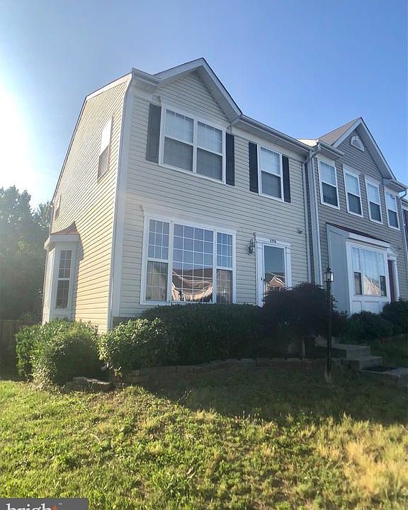 1st image of 3396 Vineland Pl