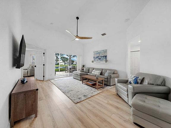4th image of 8059 Duomo Circle