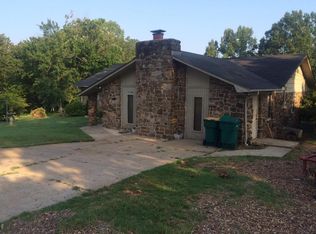 1108 W 17th Ter, Russellville, AR 72801