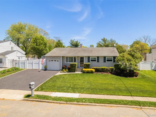 23 Selden Boulevard, Centereach, NY 11720
