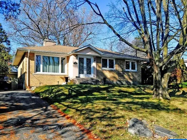 62 Leisure Ln #Basement, Richmond Hill, ON L4C 4X1