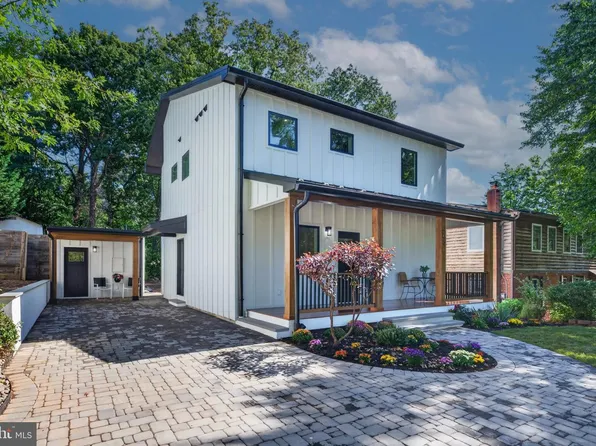906 Wade Ave, Rockville, MD 20851