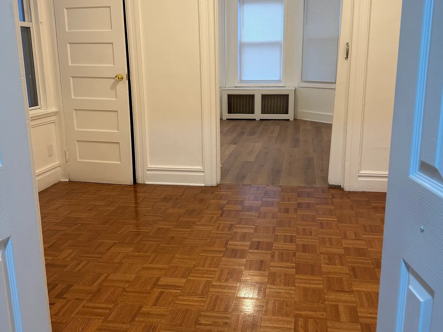3 bed, $2,375 — Photo 2