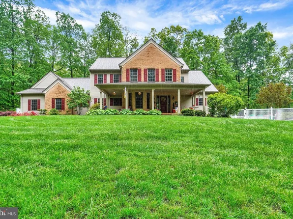 2710 Castanea Ct, York, PA 17402