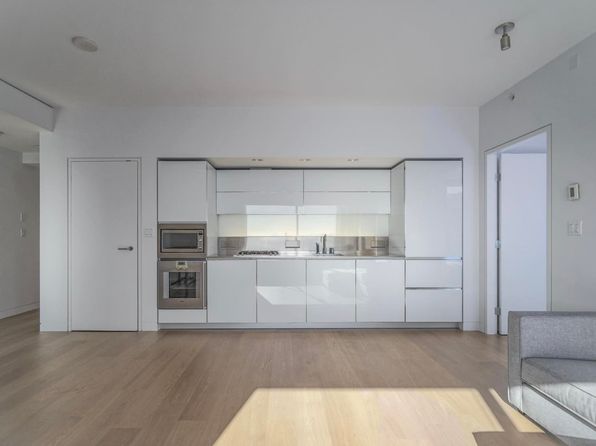 2 bedroom rental in Vancouver — photo 8