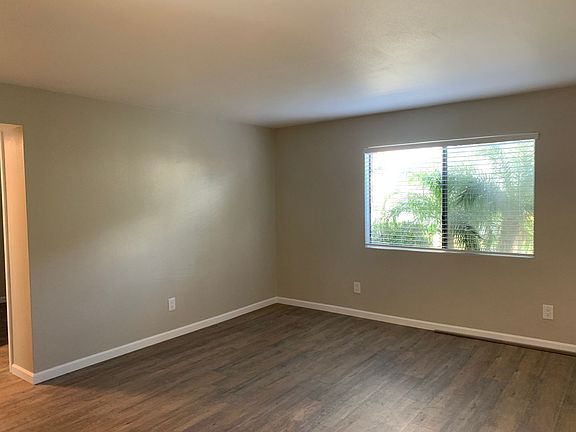 5th image of 3911 W Ramsey St #402