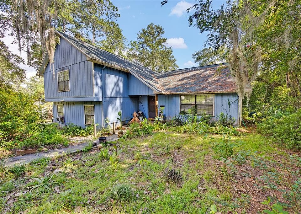 1st image of 7607 NW 42ND AVENUE