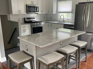 1132 Bardell Dr, Wilmington, DE 19808