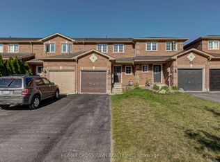 37 Goodwin Dr, Barrie, ON L4N 5Z7