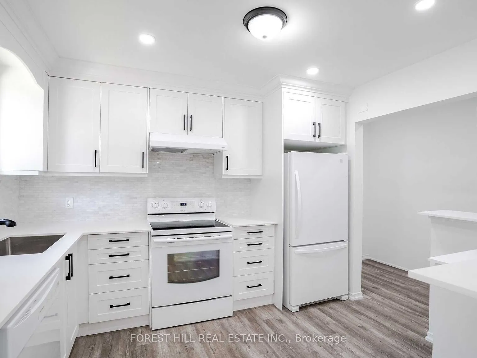2 bed, $2,100 — Photo 3
