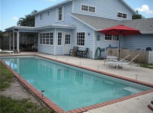 3rd image of 4311 Juniper Ter