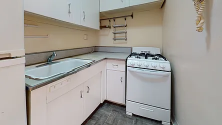 Rented by Bond New York