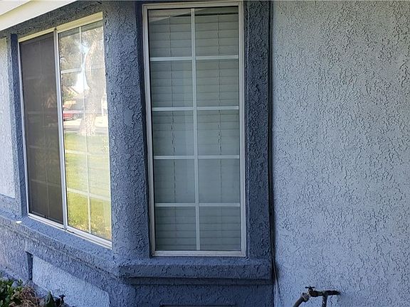 2nd image of 2392 W Buena Vista Dr
