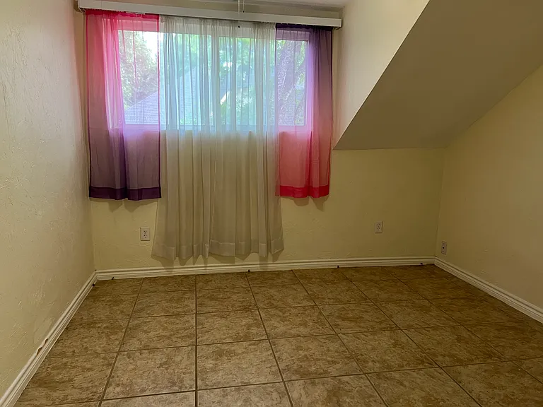 14106 Glen Canon Ln — Photo 37