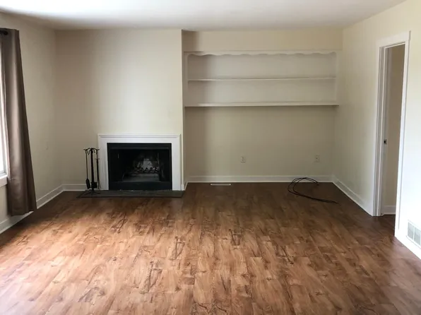 625 Schuring Rd APT D, Portage, MI 49024