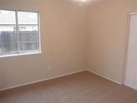 4th image of 5436 Farmhouse Ct