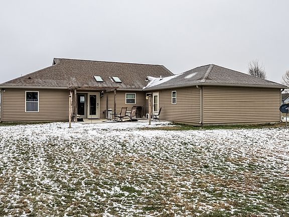 3rd image of 6213 E Us Highway 40