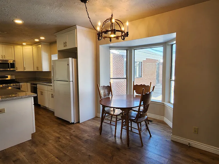 1721 E 4620 S — Photo 9