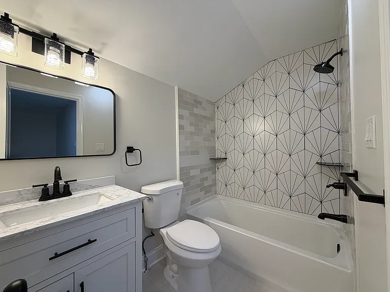 413 Evans Ave — Photo 19