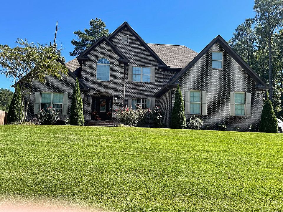 1st image of 4703 Oak Way