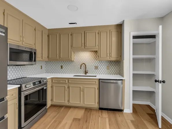 1011 E Northfield Blvd, Murfreesboro, TN 37130