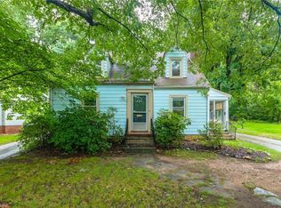 953 Hutton St, Winston Salem, NC 27101