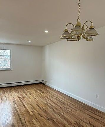 2nd image of 2299 Cambreleng Ave #1
