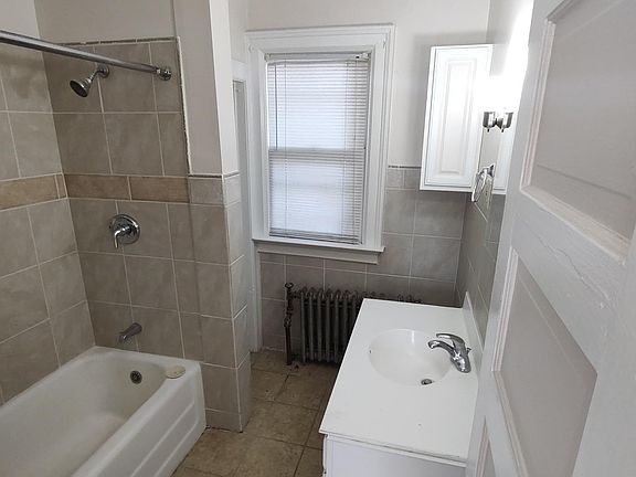 3rd image of 299 Capital Ave NE #A2