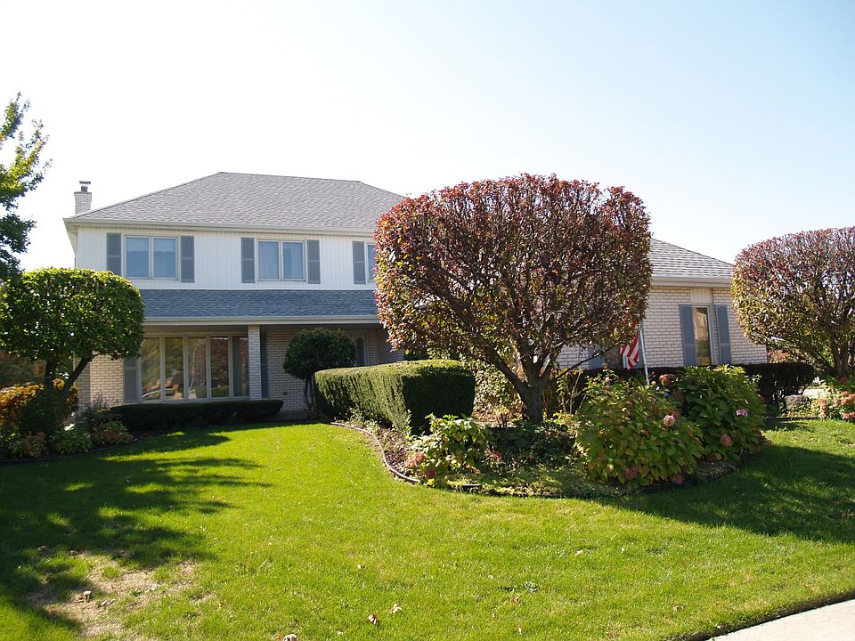 1st image of 15520 Cherry Hills Ct