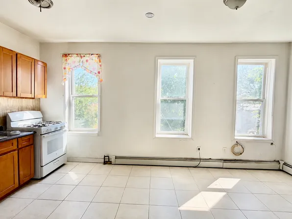10615 Guy R Brewer Blvd #3, Jamaica, NY 11433