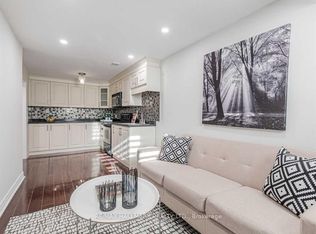 102 Bettina Pl #BASEMENT, Whitby, ON L1R 0E8