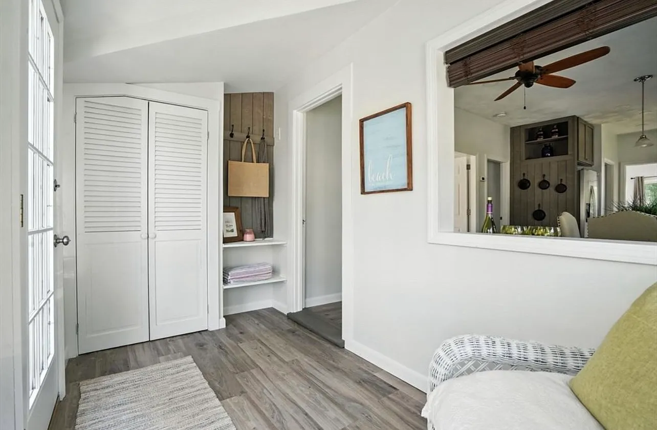 16 Cole St — Photo 4