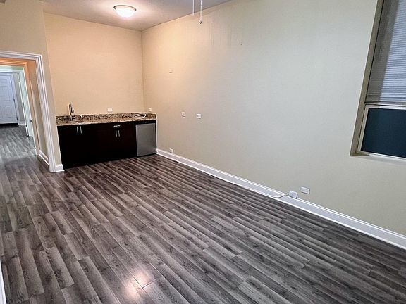 2nd image of 3650 W Diversey Ave #1R