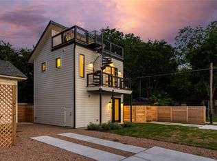 87 Chalmers Ave, Austin, TX 78702