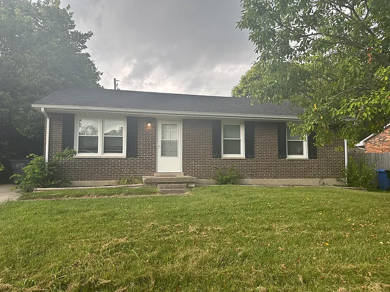 1079 Trent Blvd — Photo 1