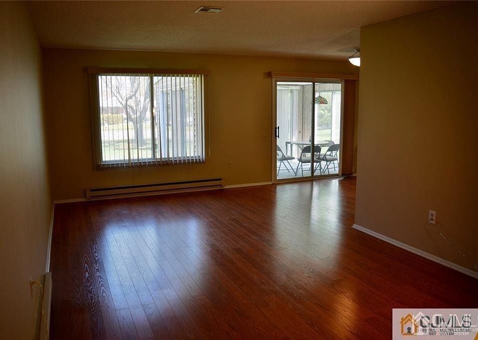 2nd image of 333 Quinton Dr
