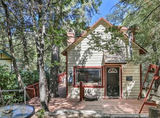 23990 Wildwood Ln, Crestline, CA 92325