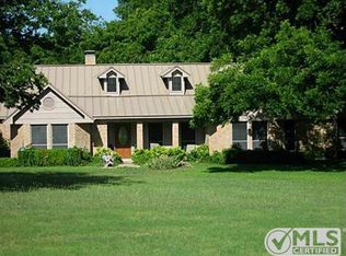 1220 Nokomis Rd, Lancaster, TX 75146