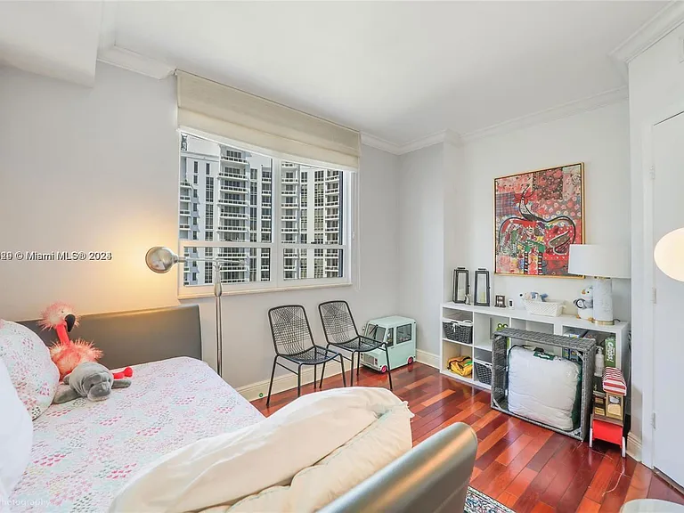 801 Brickell Key Blvd #3204 — Photo 6