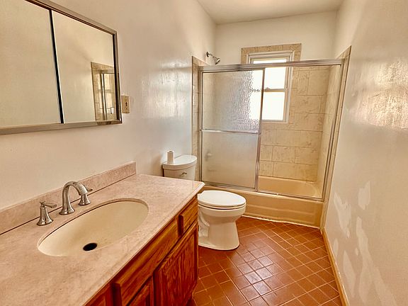2nd image of 4290 Richmond Ave #2
