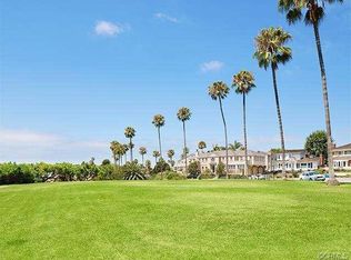 2704 Cliff Dr, Newport Beach, CA 92663