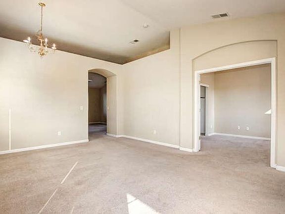 5th image of 1915 Richfield Way