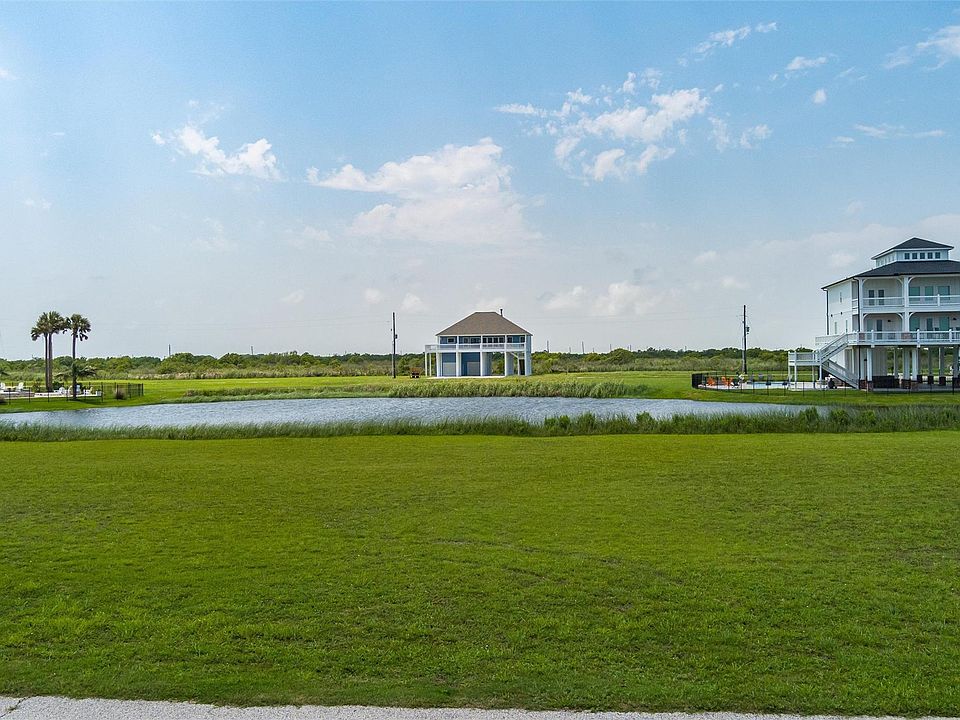1st image of 3829 Biscayne Beach Rd