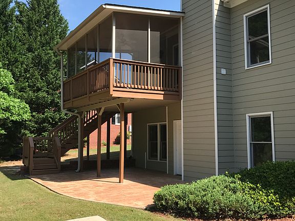 Rear house, basketball court