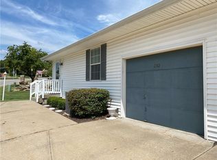 230 E Partridge Ave #51, Independence, MO 64055