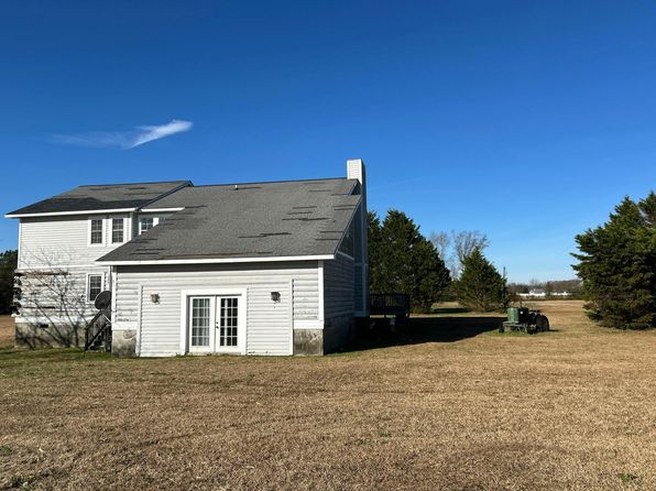 3050 Lessie Mae Ln, Farmville, NC 27828