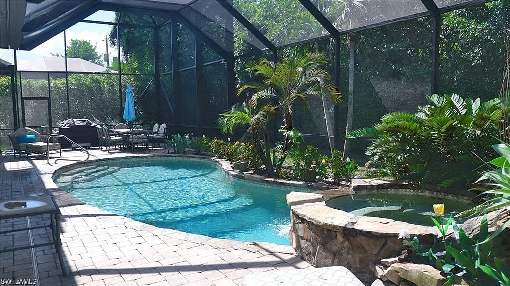 4 bed, 7.0 bath, 5567 sqft, $15,000 — Photo 3